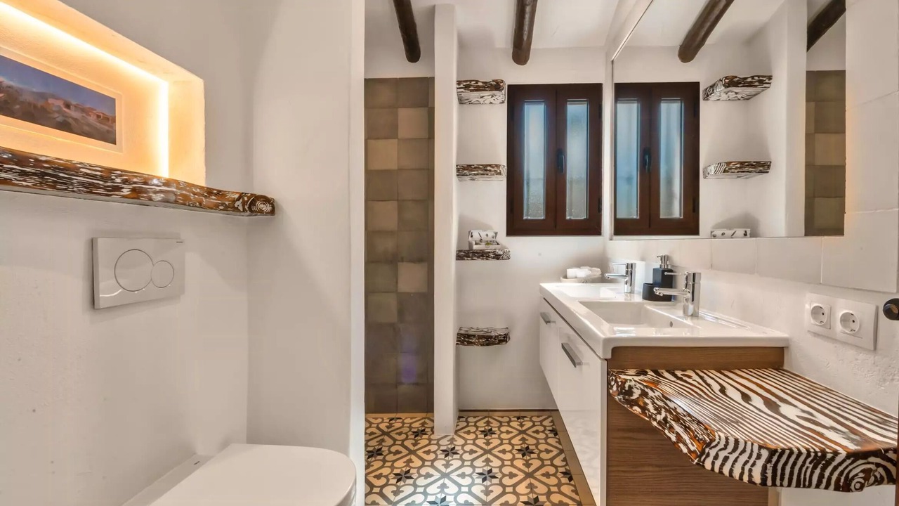 Photo of Bathroom in Canillas de Aceituno