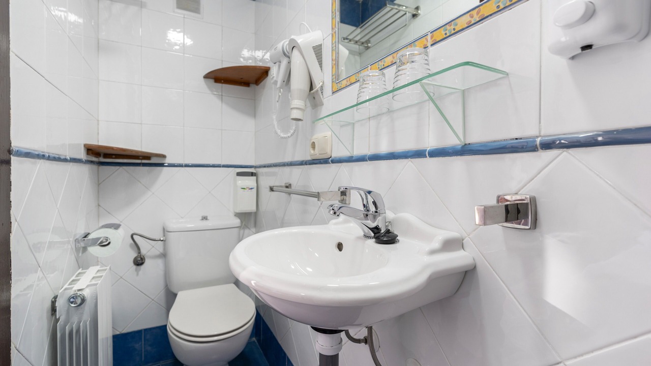 Photo of Bathroom in Alhama de Granada