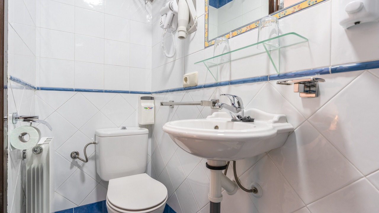 Photo of Bathroom in Alhama de Granada