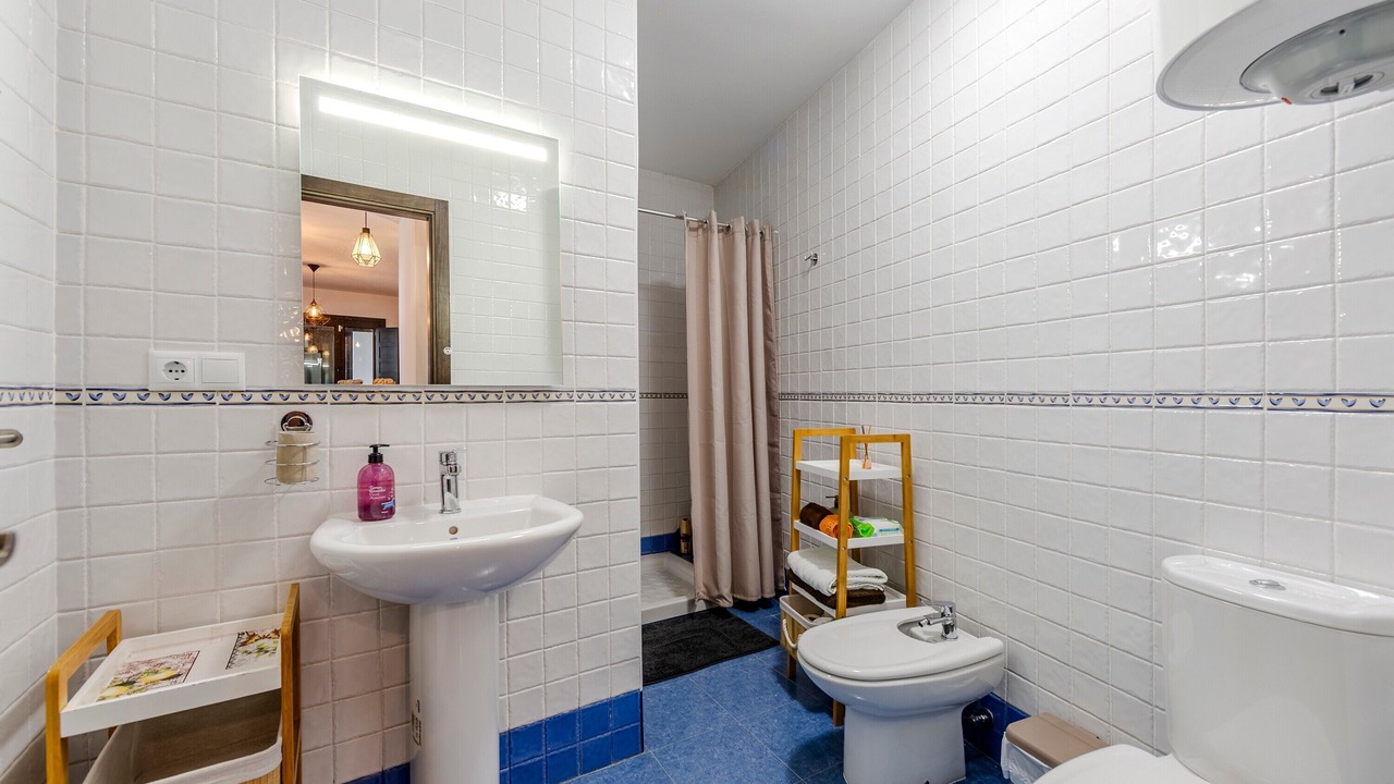 Photo of Bathroom in Ohanes