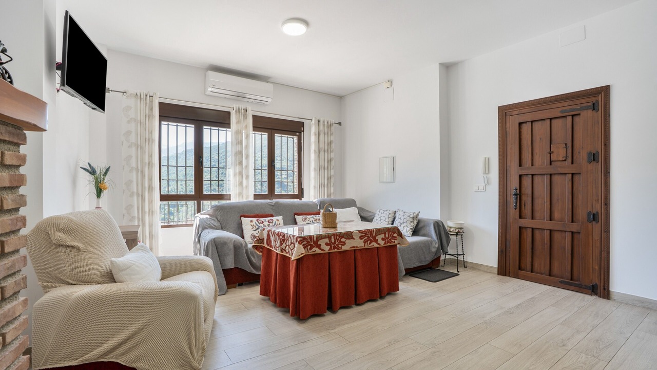 Photo of Livingroom in Guejar Sierra