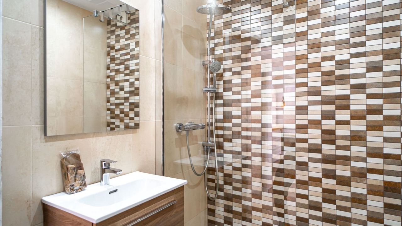 Photo of Bathroom in Oasis del Capistrano
