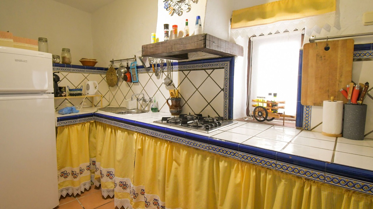 Photo of Bedroom in Benadalid