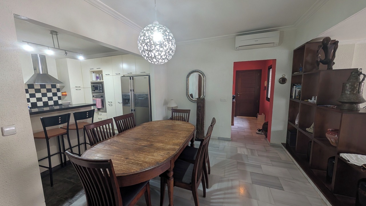 Photo of Bedroom in Maro