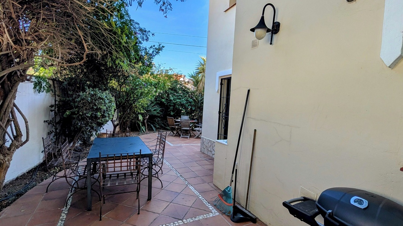 Photo of Outdoor in Maro