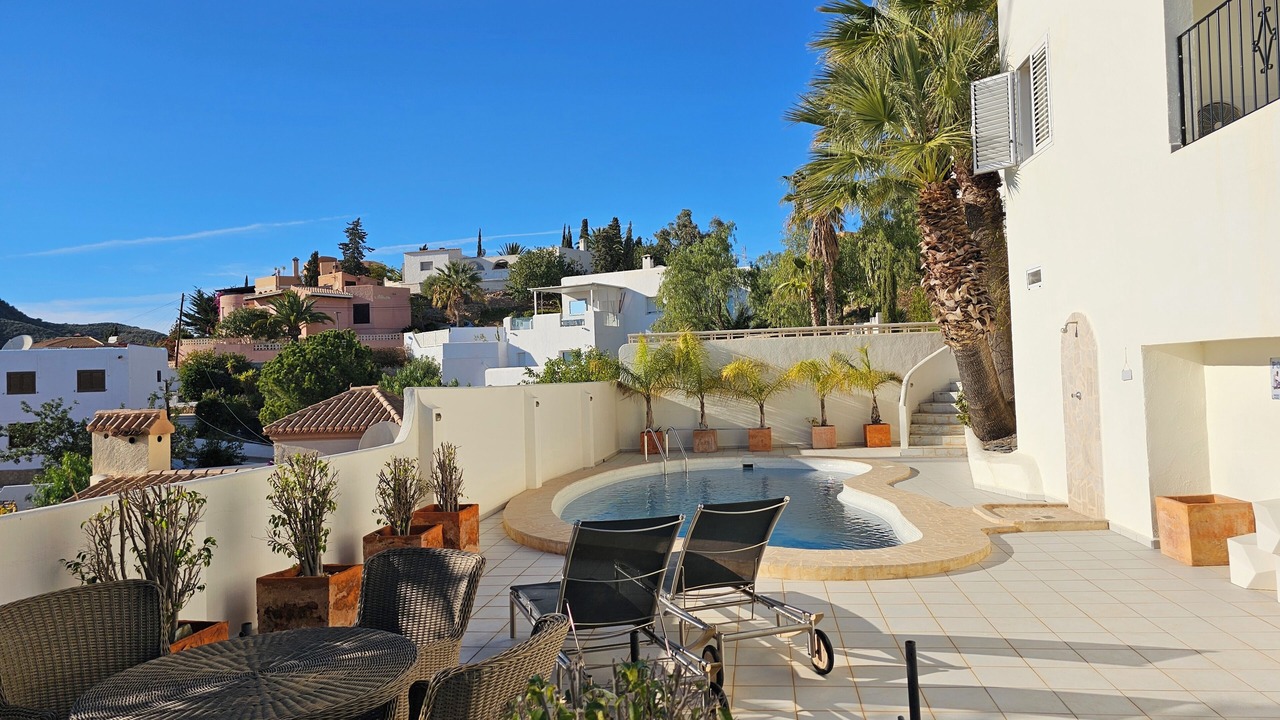 Photo of Outdoor in Vista de los Angeles-Rumina