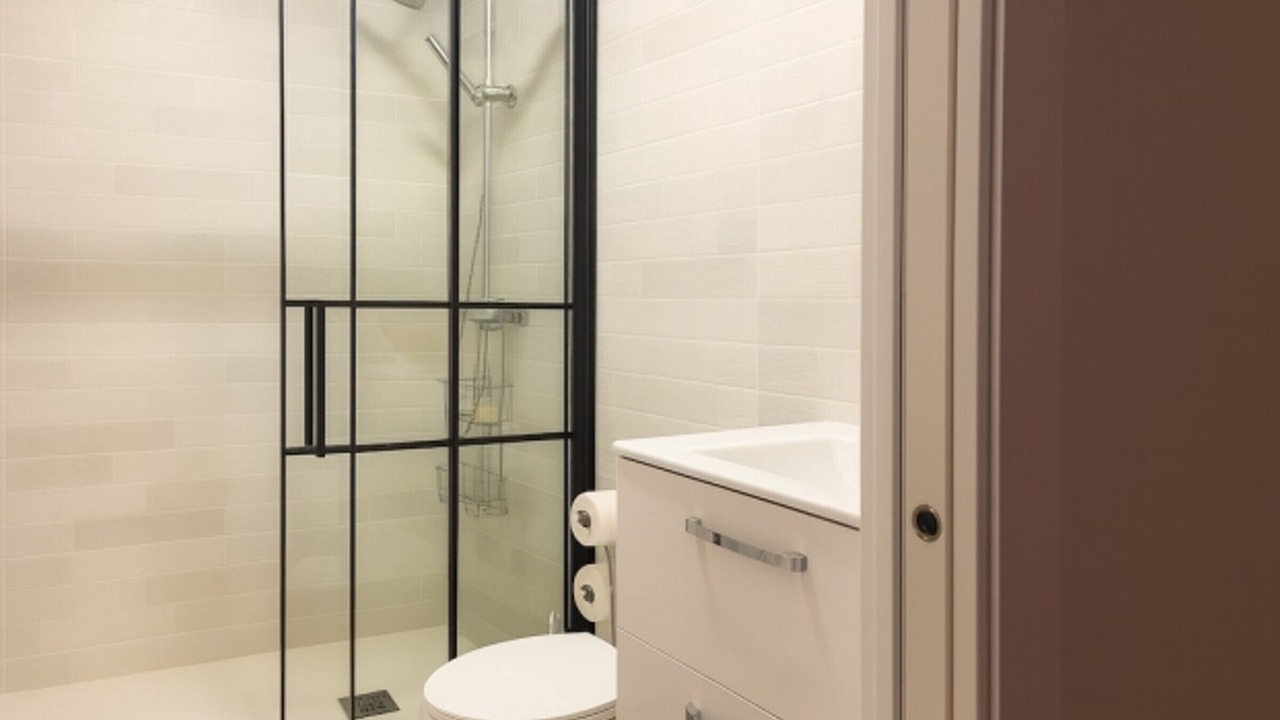 Photo of Bathroom in Cullar Vega