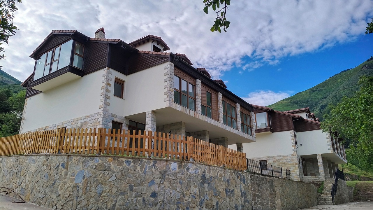 Photo of Outdoor in Tollo