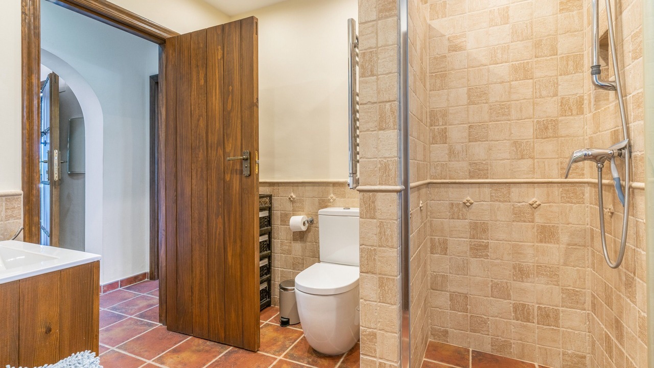 Photo of Bathroom in Canillas de Albaida