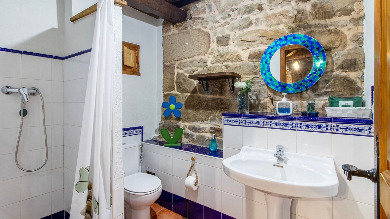 Photo of Bathroom in Reocin de los Molinos