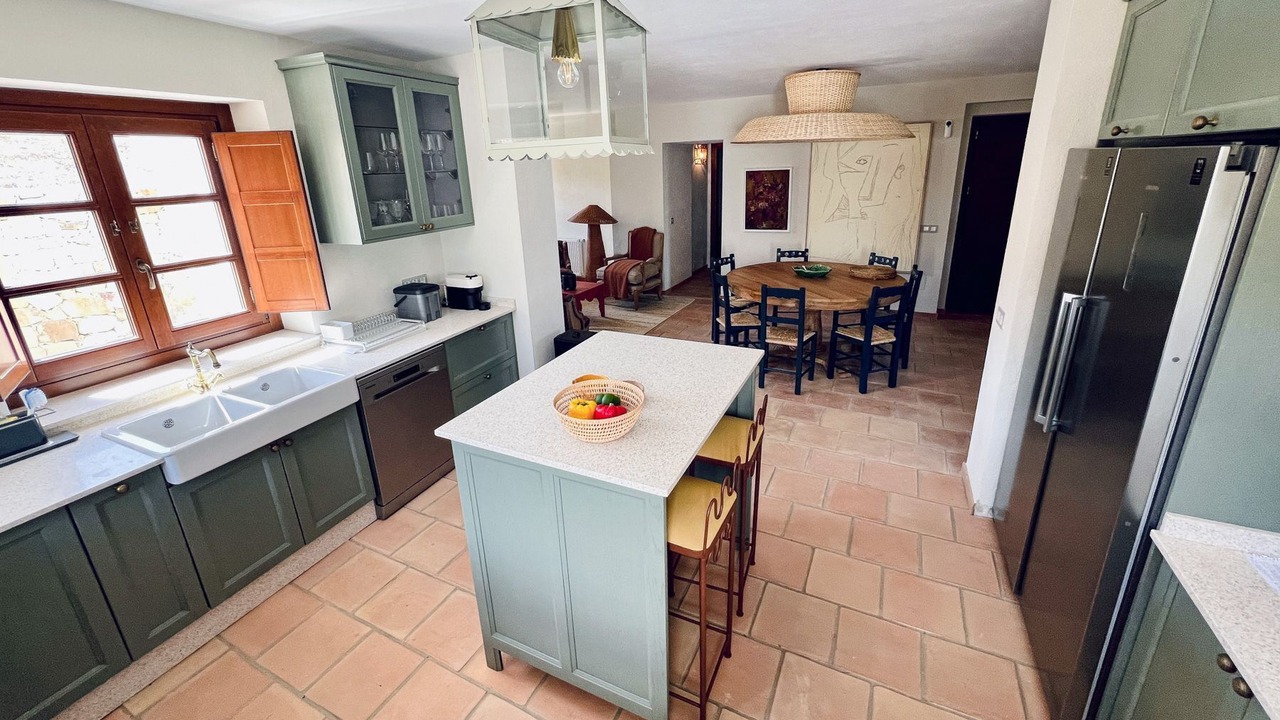 Photo of Kitchen in Algatocin