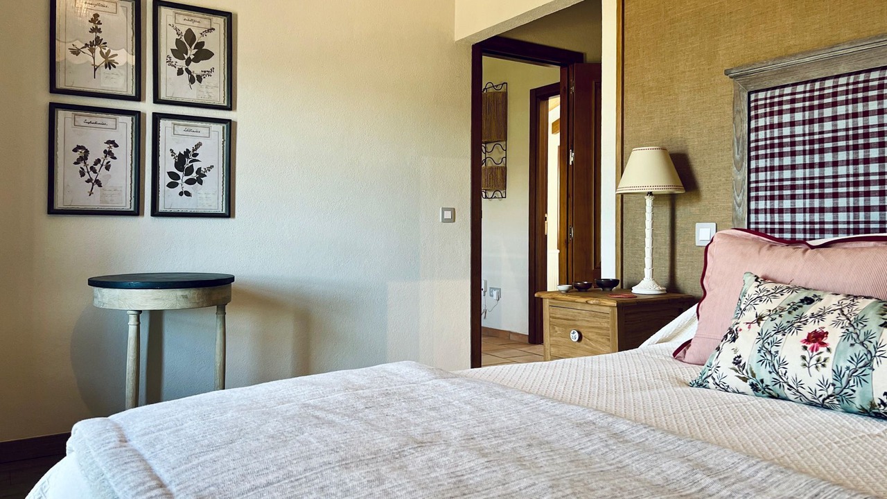 Photo of Bedroom in Algatocin