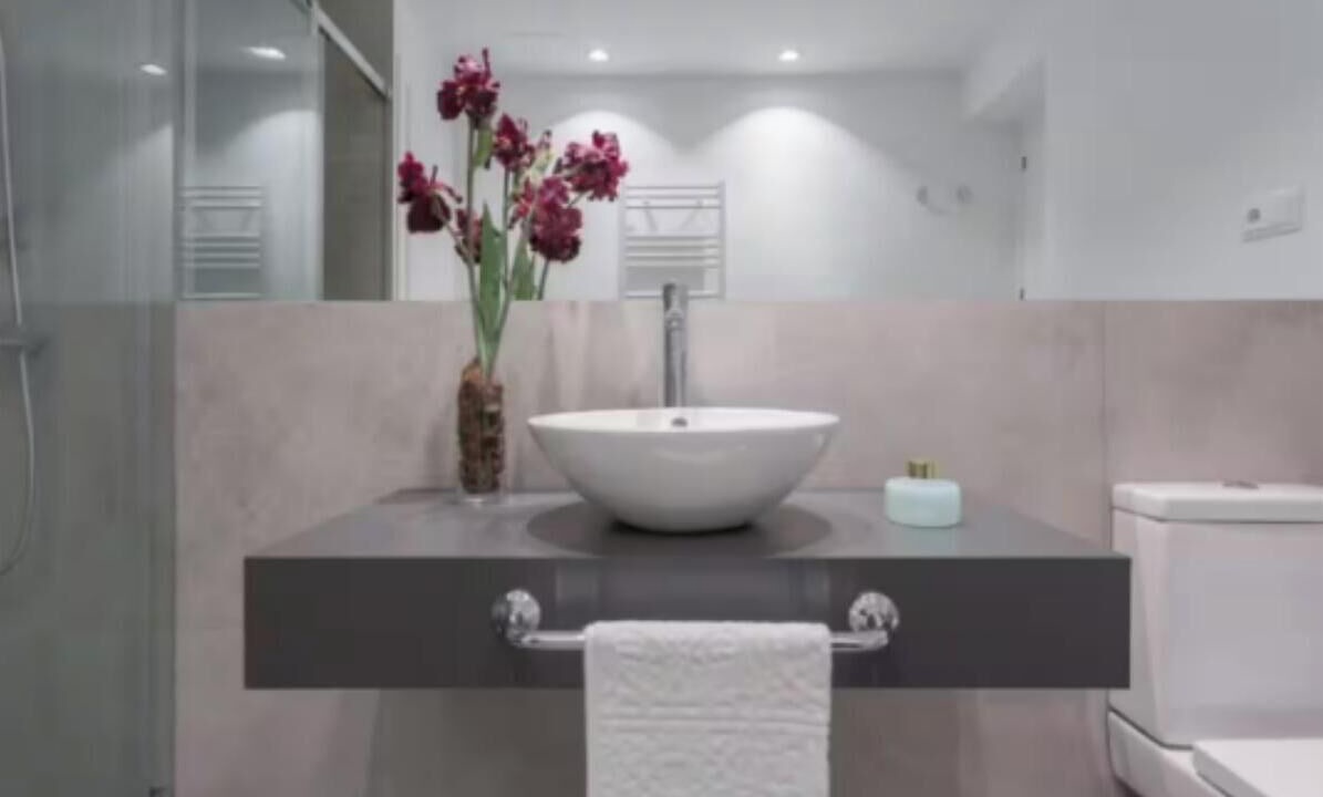 Photo of Bathroom in Embajadores