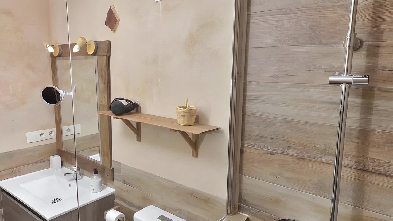 Photo of Bathroom in Horcajo de los Montes