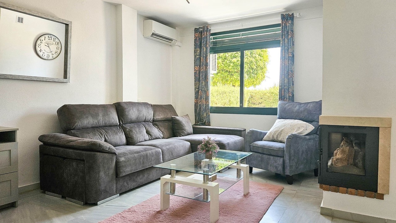 Photo of Livingroom in Rancho Domingo
