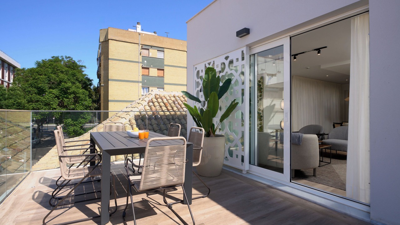 Photo of Patio Balcony in San Lorenzo