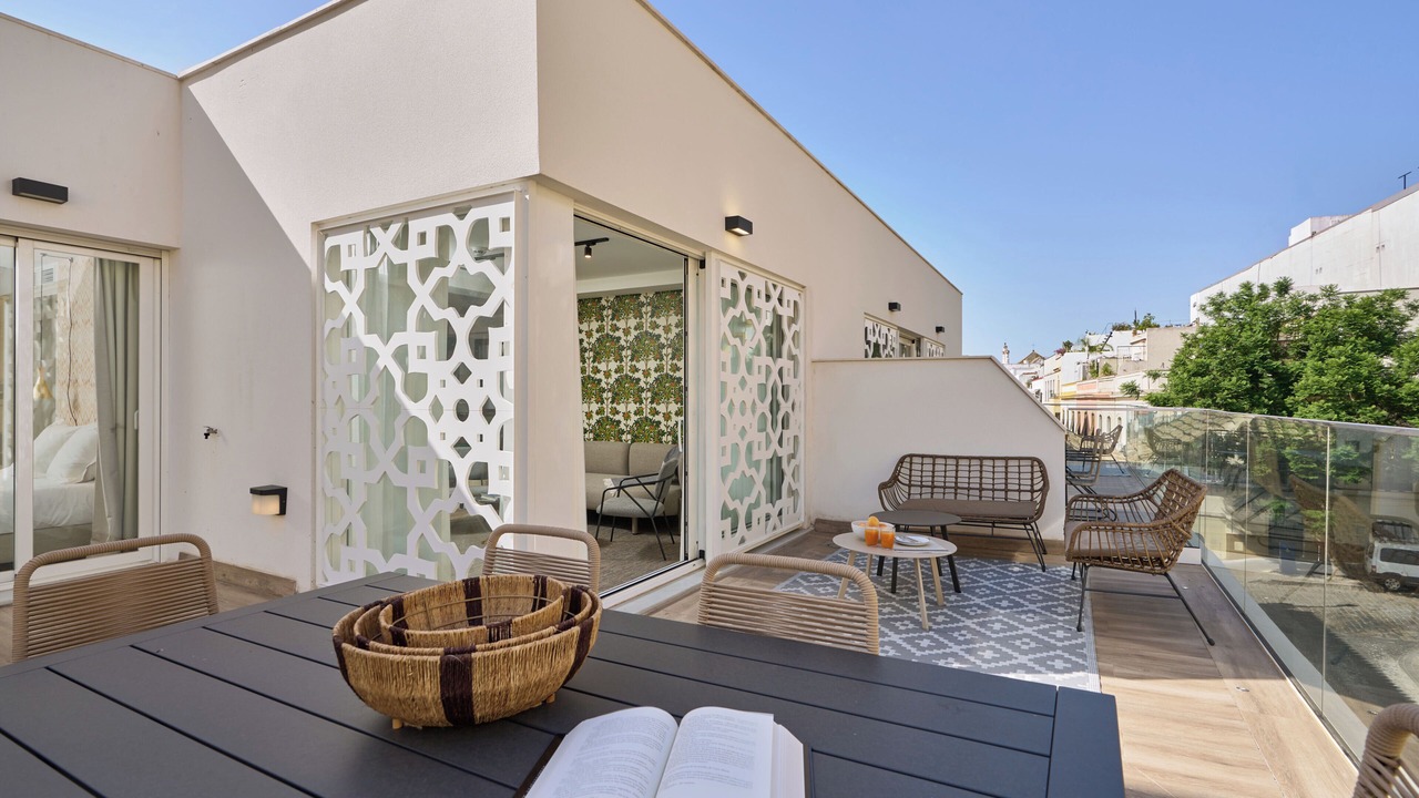 Photo of Patio Balcony in San Lorenzo