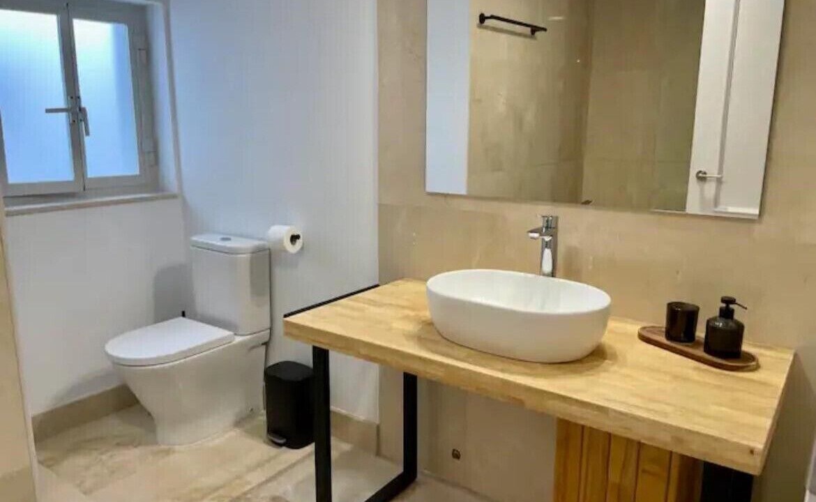 Photo of Bathroom in Torreguadiaro