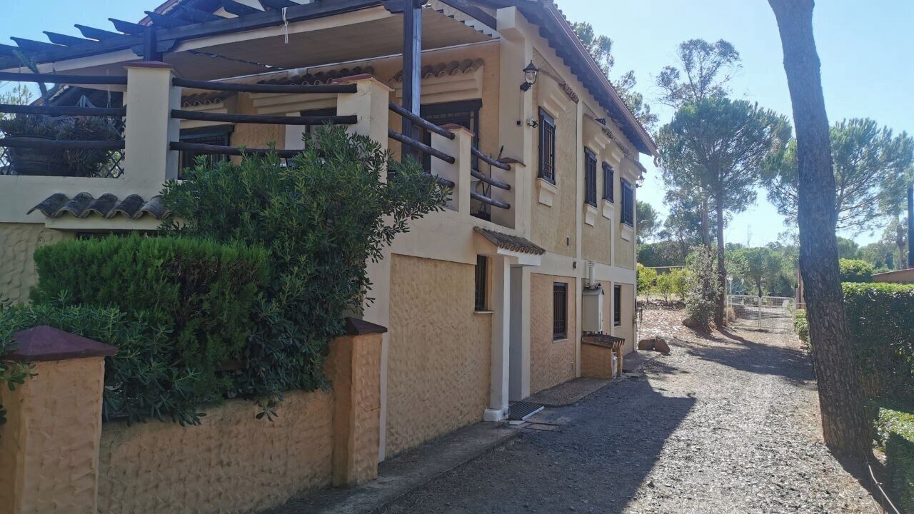 Photo of Outdoor in Calanas