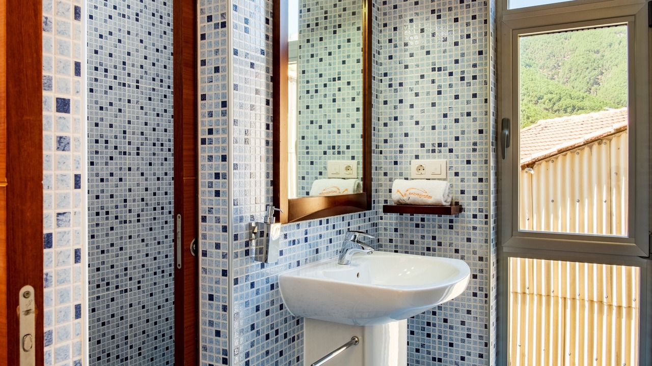 Photo of Bathroom in Guisando