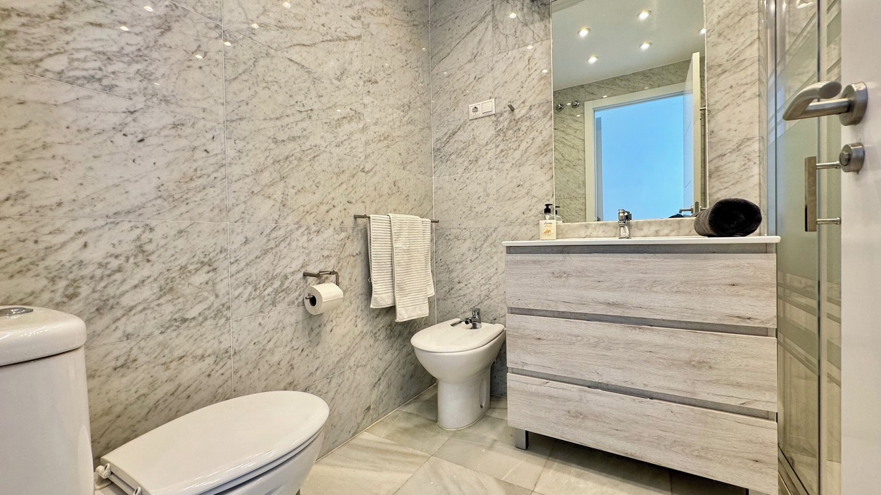 Photo of Bathroom in Torrequebrada