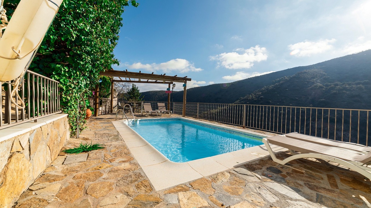 Photo of Outdoor in Laroya