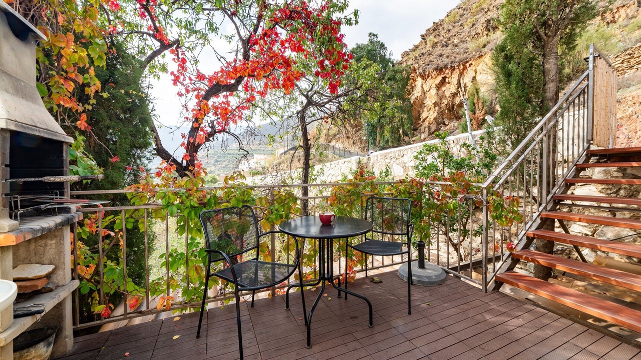 Photo of Outdoor in Laroya