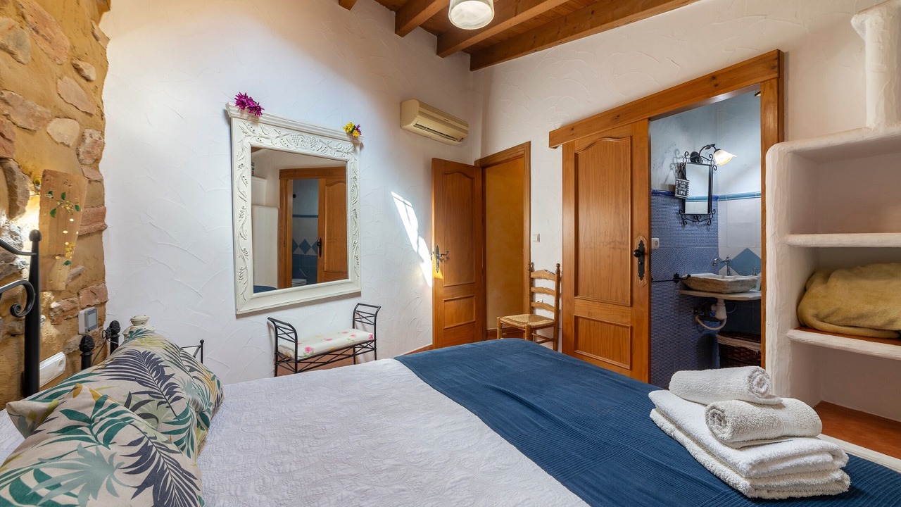 Photo of Bedroom in Laroya