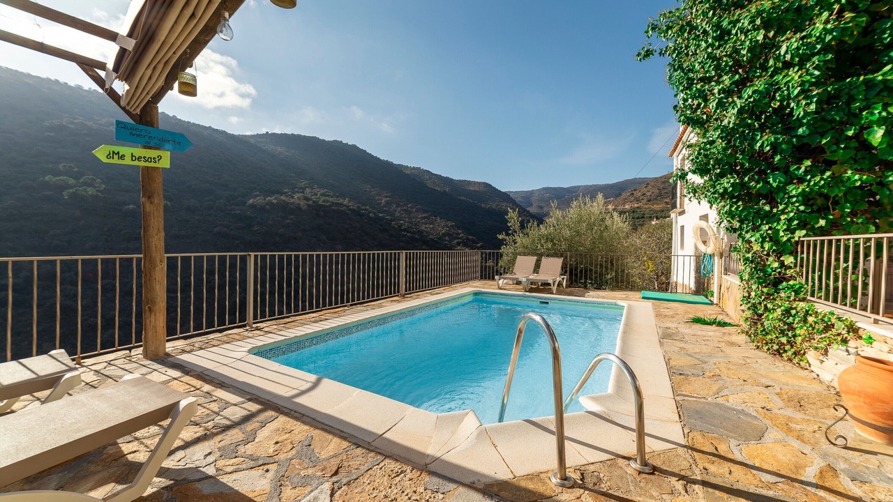 Photo of Outdoor in Laroya