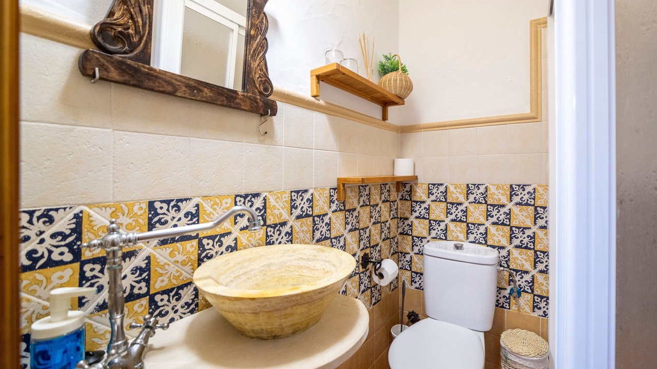 Photo of Bathroom in Laroya
