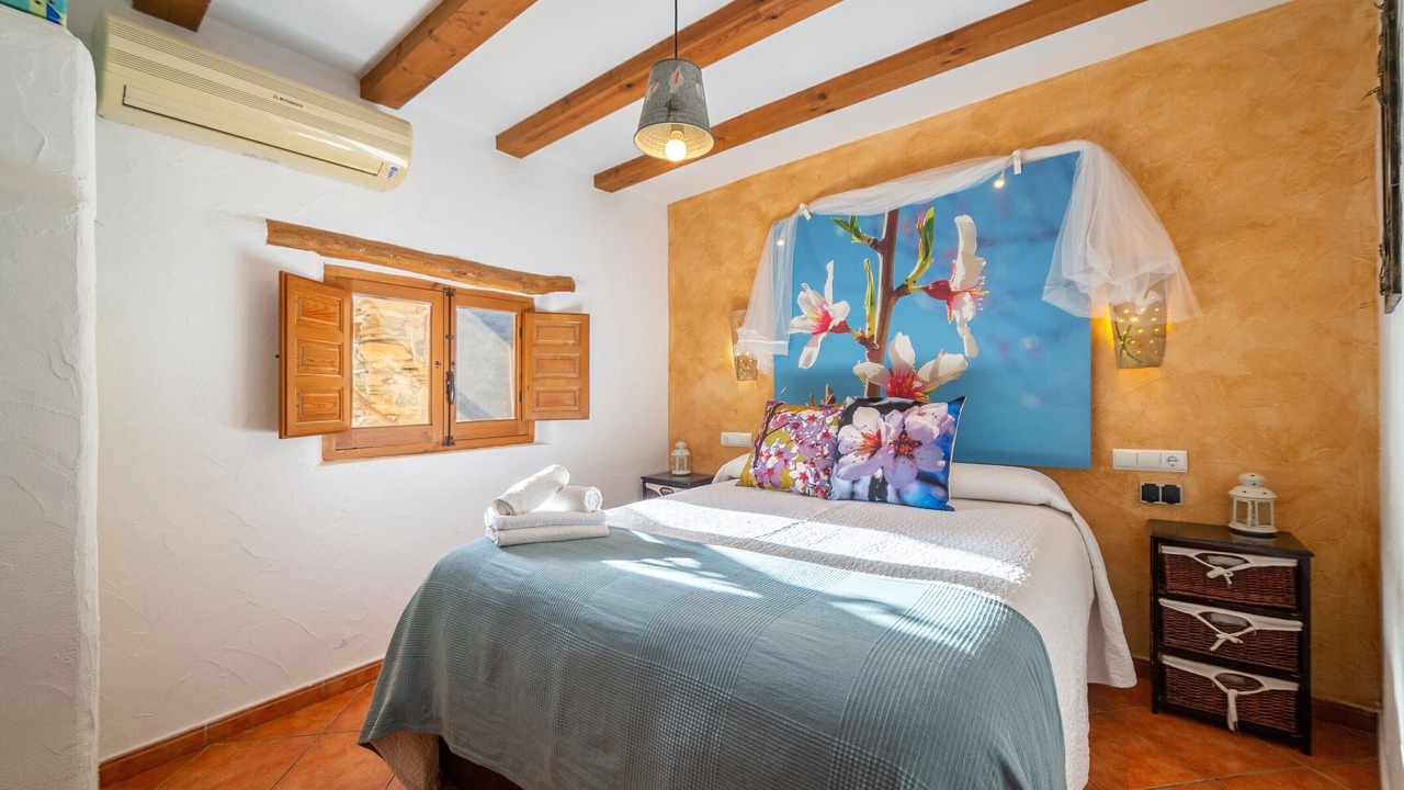 Photo of Bedroom in Laroya