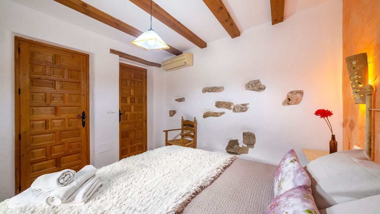 Photo of Bedroom in Laroya