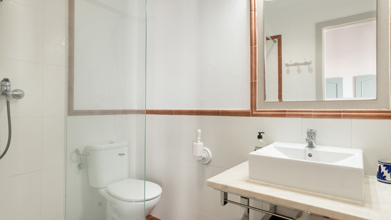 Photo of Bathroom in Cortes de la Frontera