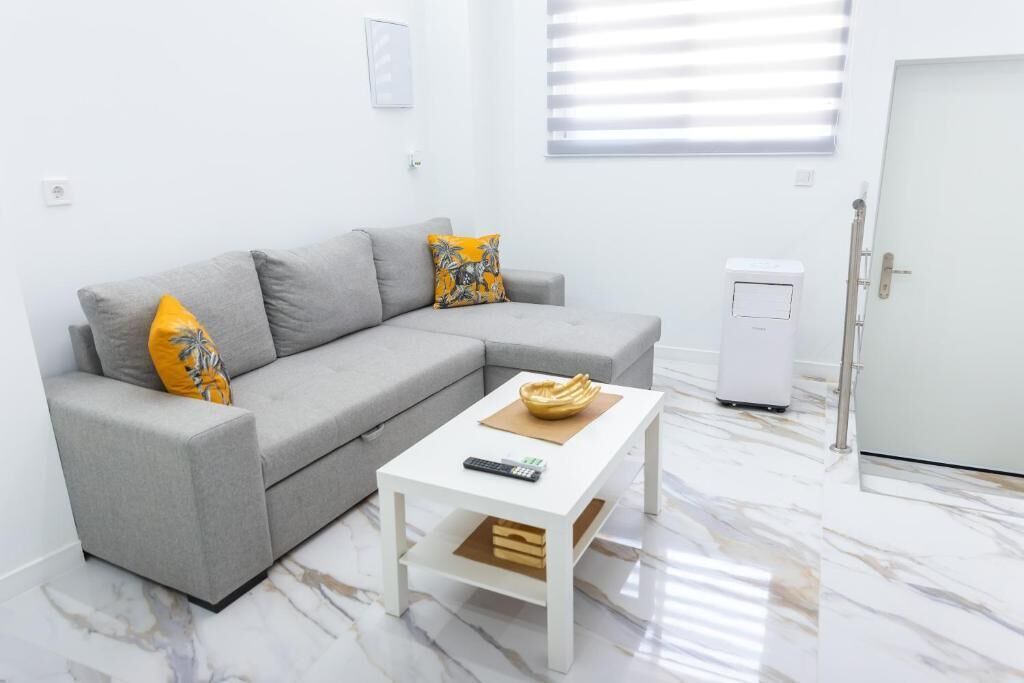 Photo of Livingroom in Bailen-Miraflores