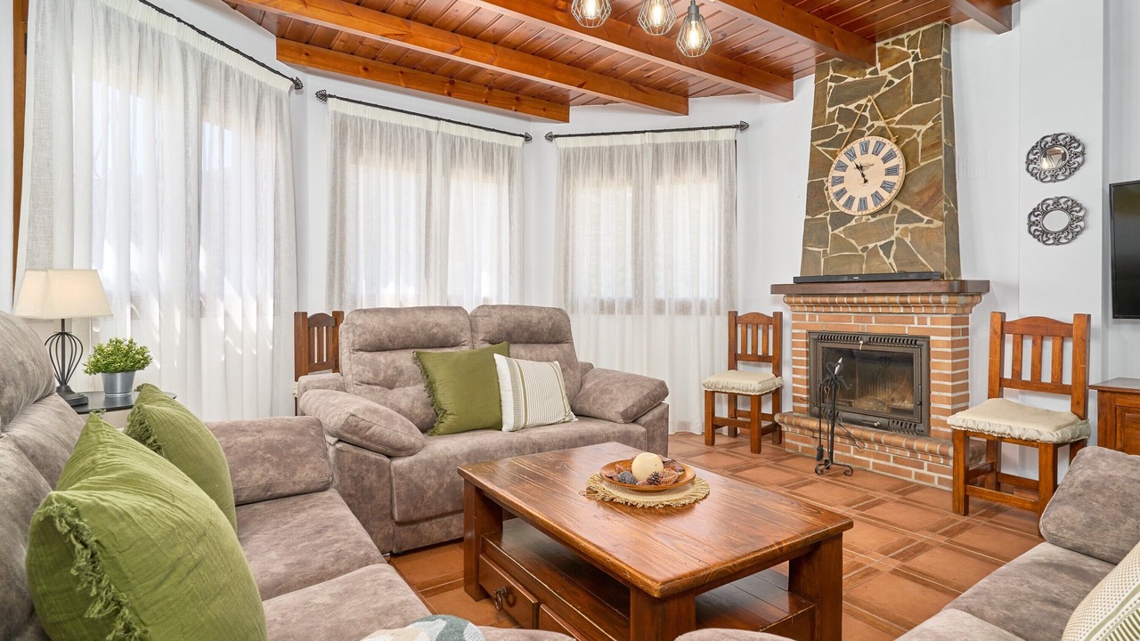 Photo of Livingroom in Sayalonga