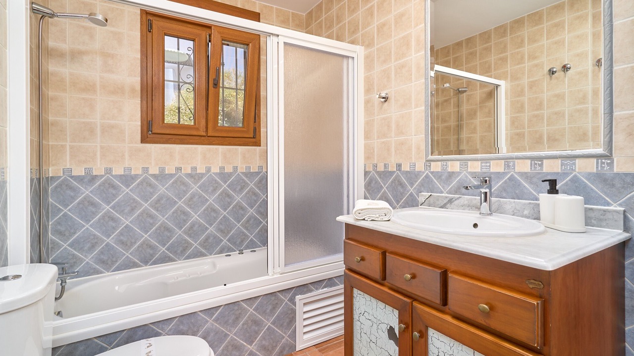 Photo of Bathroom in Sayalonga