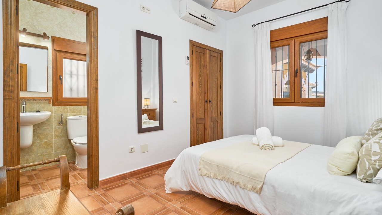 Photo of Bedroom in Sayalonga