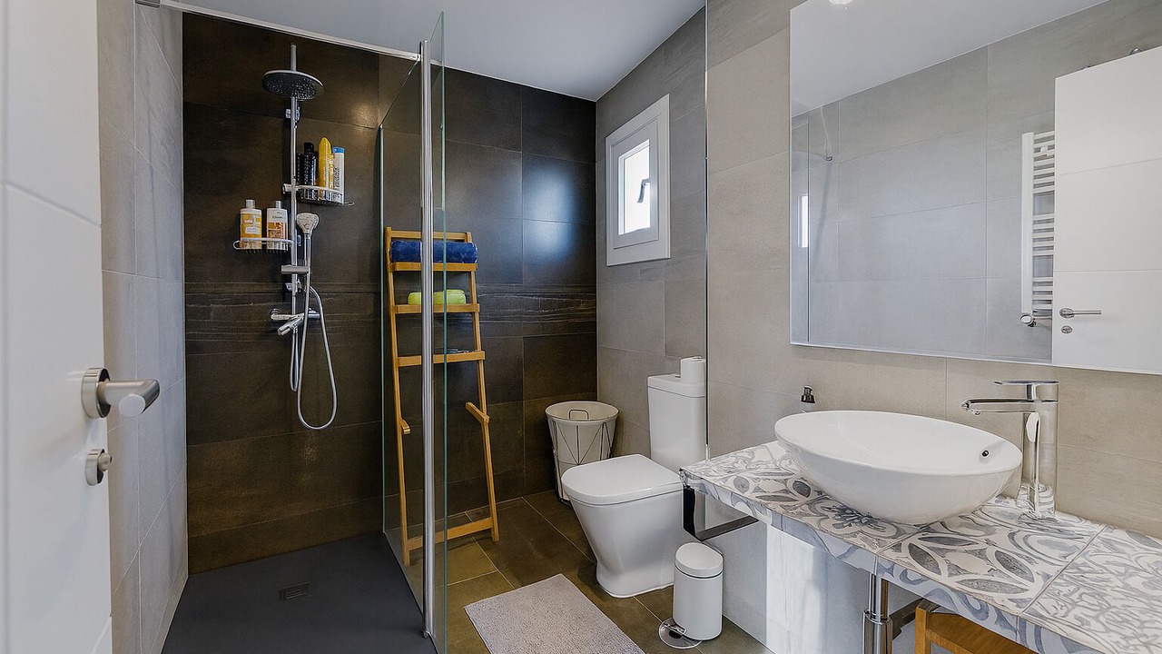 Photo of Bathroom in Rosas