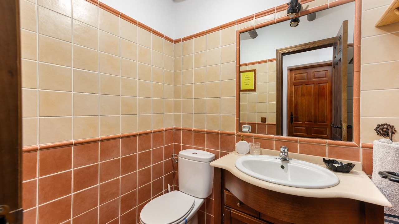 Photo of Bathroom in Jubrique