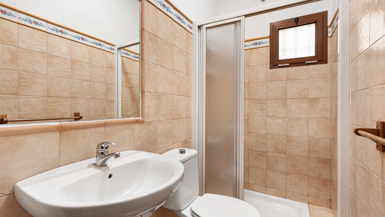 Photo of Bathroom in Alora