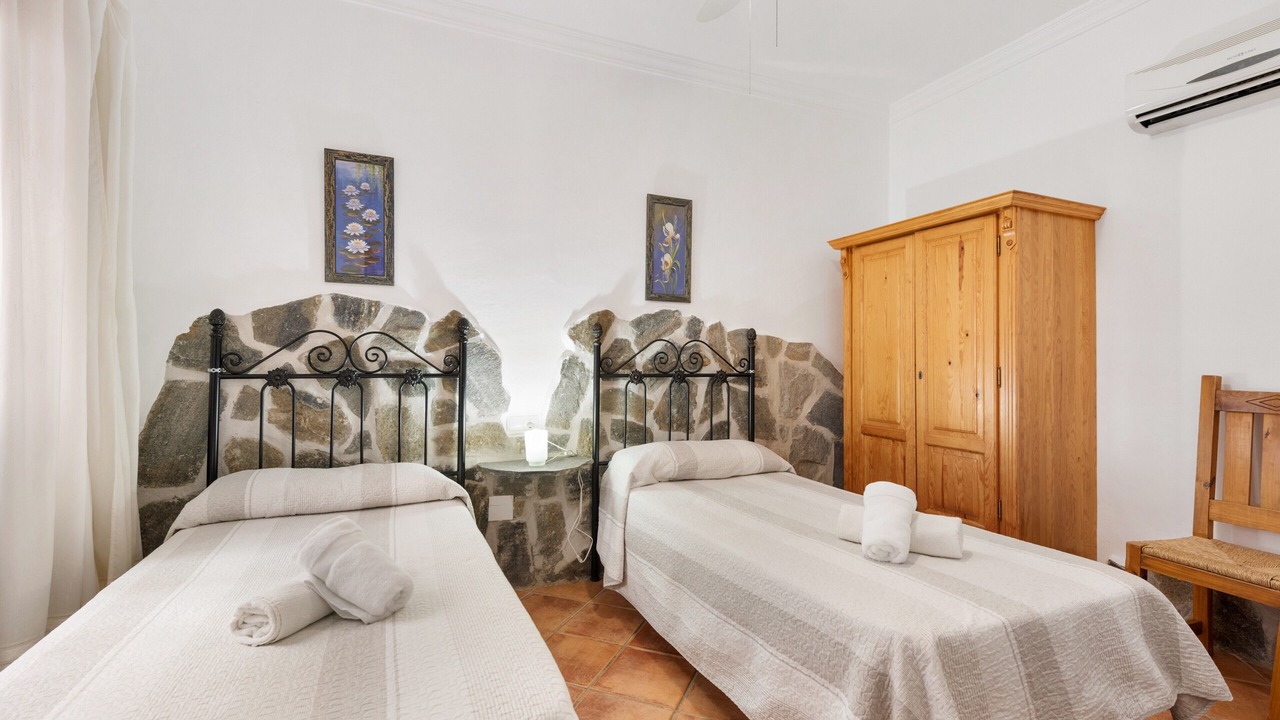 Photo of Bedroom in Alora