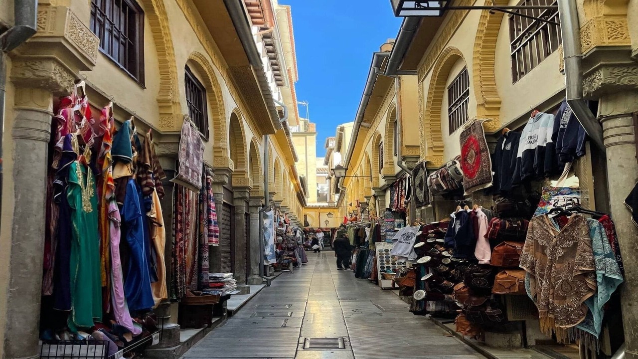 Photo of Others in Figares