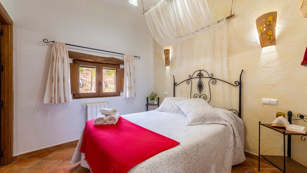 Photo of Bedroom in Laroya
