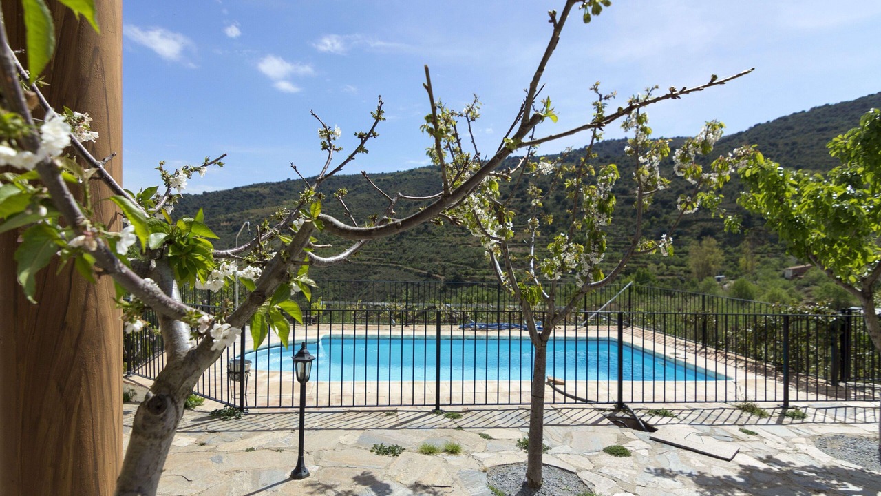 Photo of Outdoor in Laroya