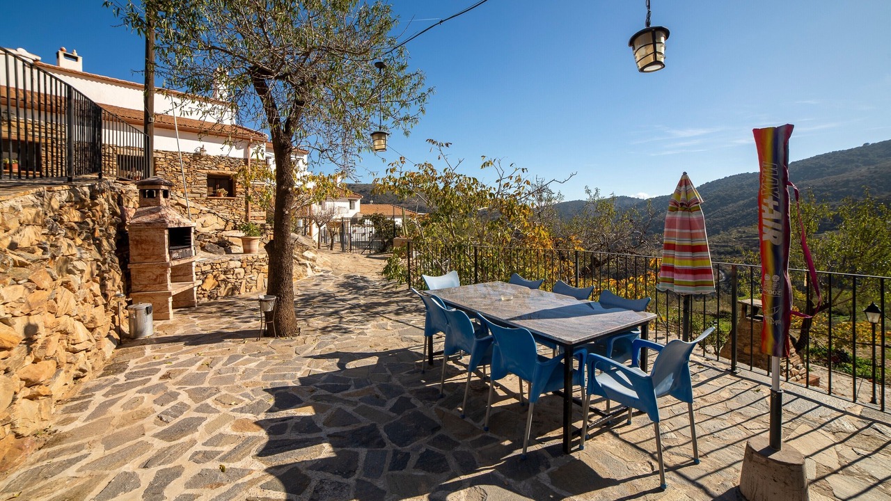 Photo of Outdoor in Laroya