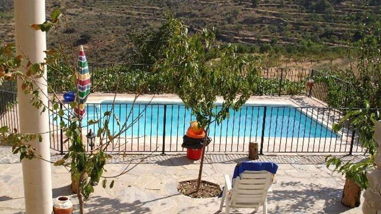 Photo of Outdoor in Laroya