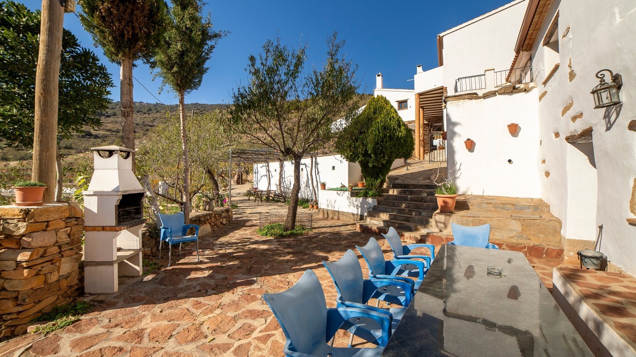 Photo of Outdoor in Laroya