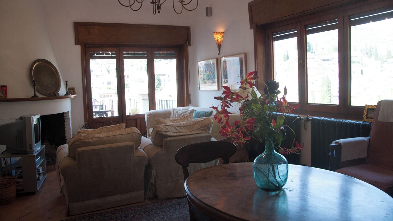 Photo of Livingroom in Central District