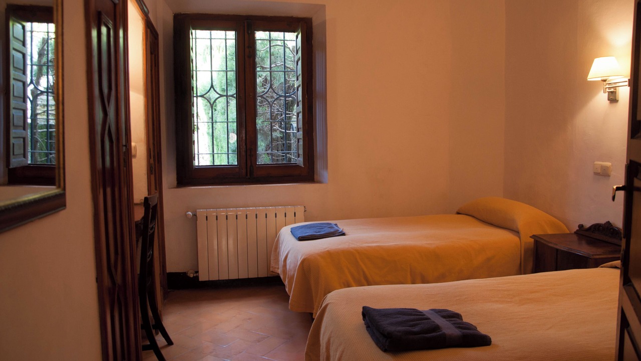 Photo of Bedroom in Central District