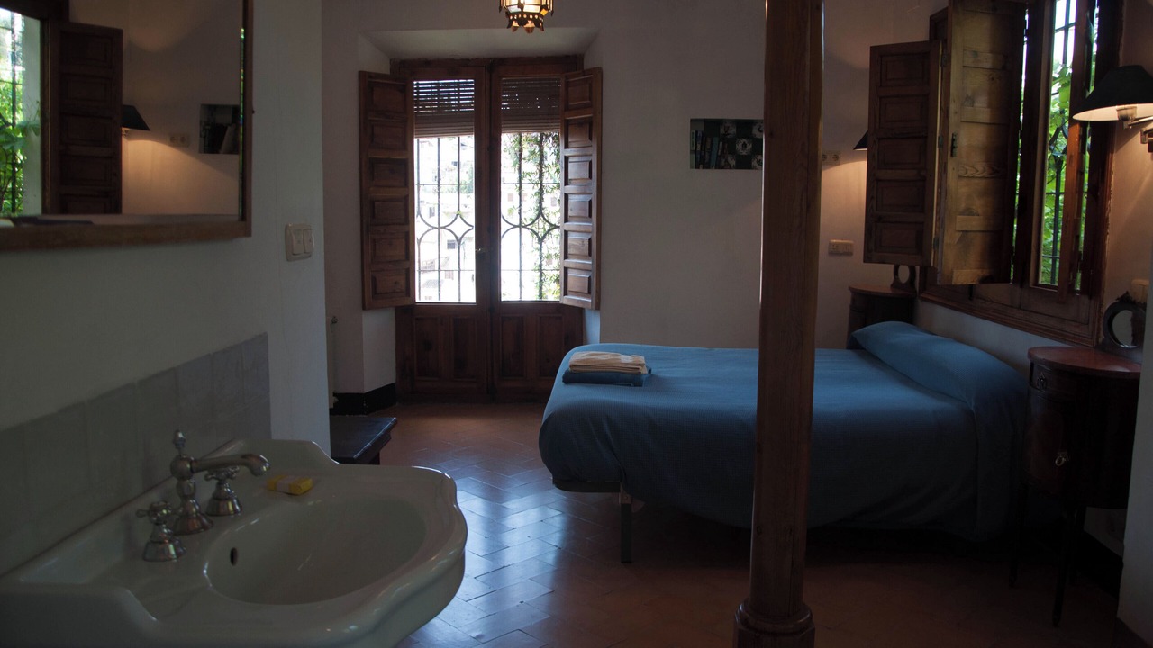 Photo of Bedroom in Central District